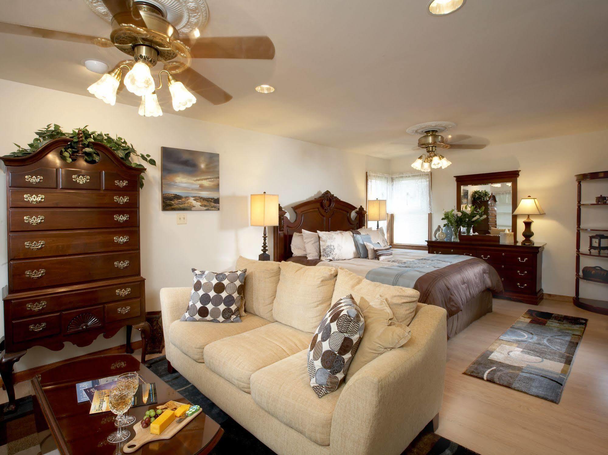 Sand Castle Bed And Breakfast Barnegat Light Экстерьер фото